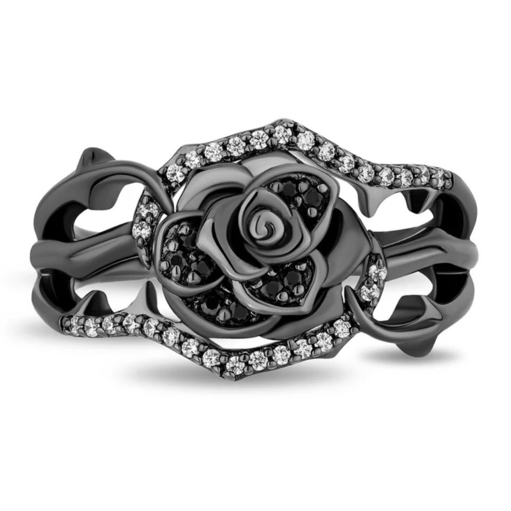 DISNEY Enchanted Maleficent Ring - Picture 4 of 7